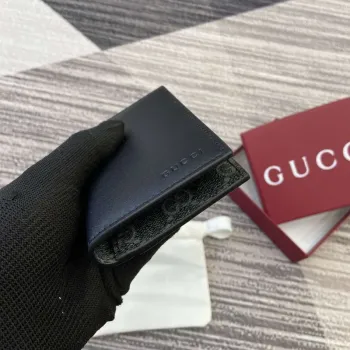 Gucci 818953 GG Emblem dvoudílný embosovaný obal na karty Černý