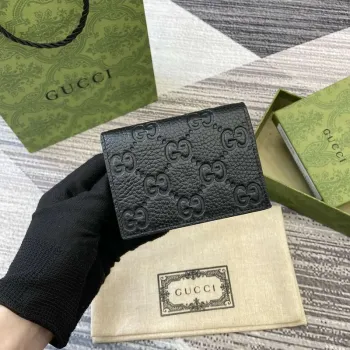 Gucci 815901 GG Emblem mini peněženka černá