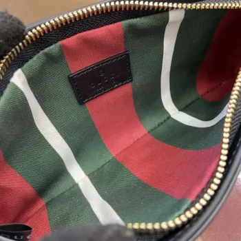 Gucci 820696 GG Emblem super mini ramenní taška béžová a černá