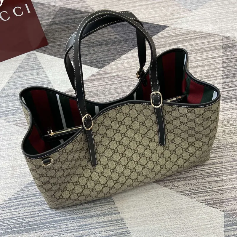 Gucci 815212 GG Emblem Velká taška přes rameno Béžová a černá