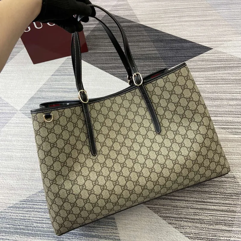 Gucci 815212 GG Emblem Velká taška přes rameno Béžová a černá