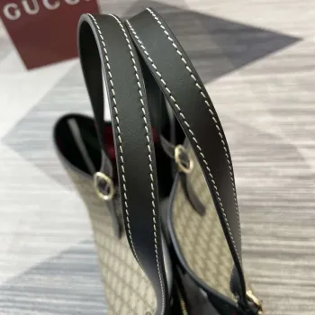 Gucci 815212 GG Emblem Velká taška přes rameno Béžová a černá