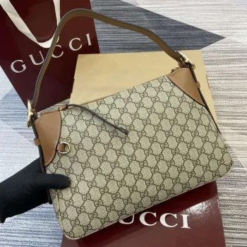 Gucci 815216 GG Emblem střední kabelka přes rameno Béžová a hnědá