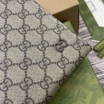 Gucci 768255 GG pouzdro s GG detailem tmavě šedé