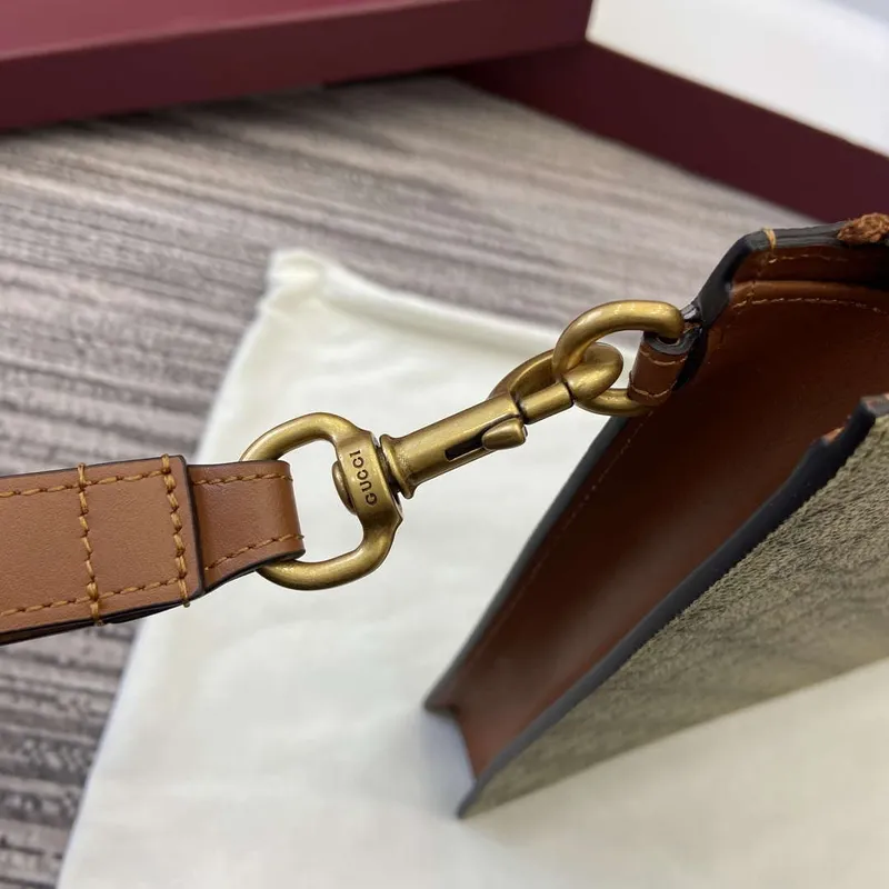 Gucci 768255 GG taška s detailem GG béžová