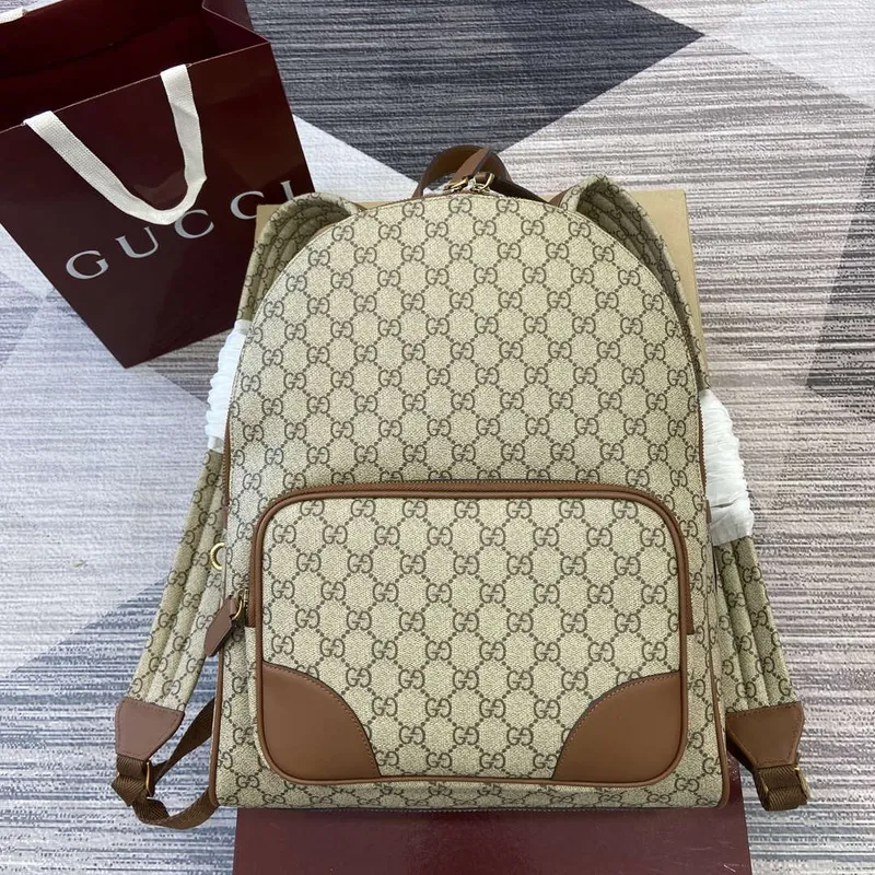 Gucci 821159 GG Emblem Střední batoh Béžový a tmavě hnědý