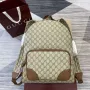 Gucci 821159 GG Emblem Střední batoh Béžový a tmavě hnědý