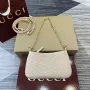 Gucci 815278 GG Emblem super mini taška Béžová