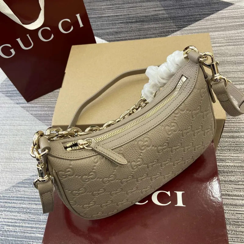 Gucci 820453 GG Emblem Střední kabelka přes rameno Meruňková