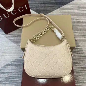 Gucci 820453 GG Emblem Střední kabelka přes rameno Béžová