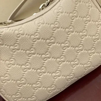 Gucci 820453 GG Emblem Střední kabelka přes rameno Béžová