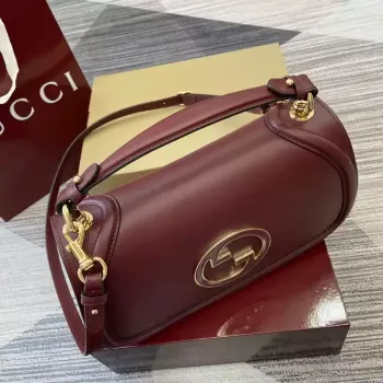 Gucci 815719 Gucci Blondie Medium taška s horním uchopem vínově červená