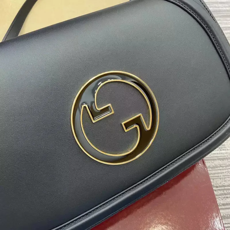 Gucci 815719 Gucci Blondie Medium taška s horní rukojetí černá