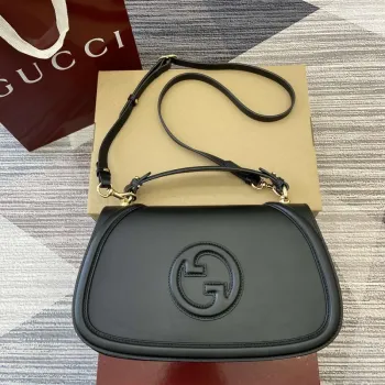 Gucci 815716 Gucci Blondie Medium taška s horním držadlem černá