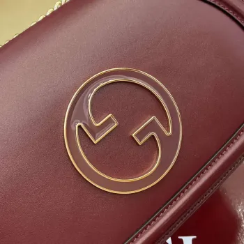 Gucci 815715 Gucci Blondie malá kabelka přes rameno vínově červená