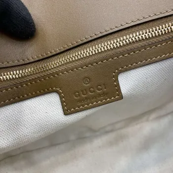 Gucci 815715 Gucci Blondie malá kabelka přes rameno Hnědá semišová kůže