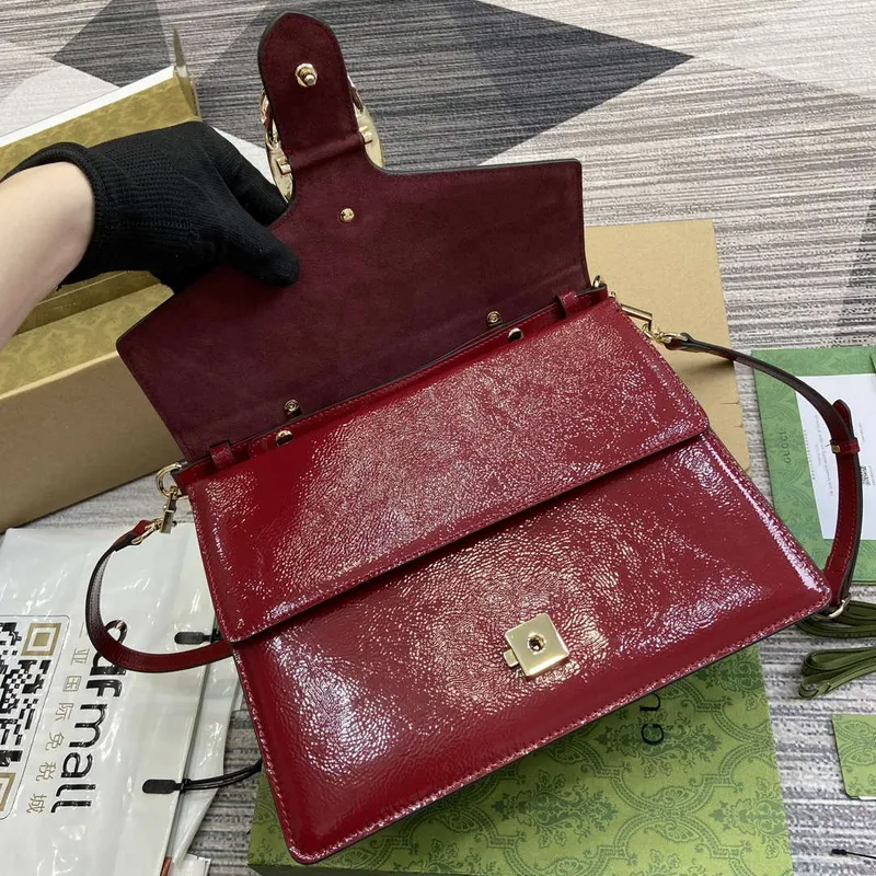 Gucci 795007 Dionysus střední kabelka s horním uchem vínově červená