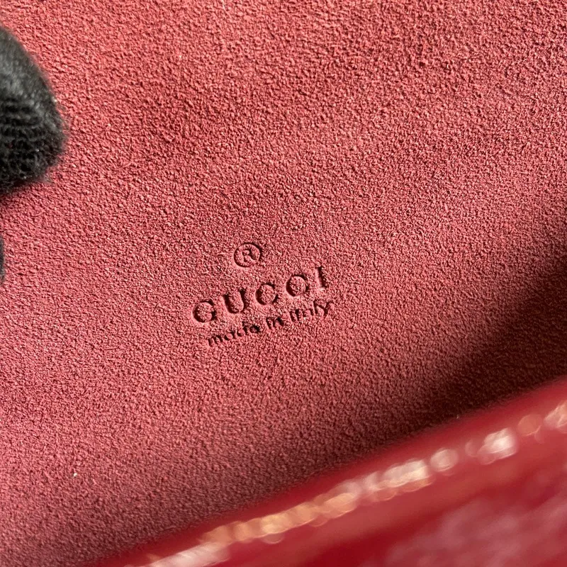 Gucci 7953680AAA86207 Dionysus super mini taška vínově červená