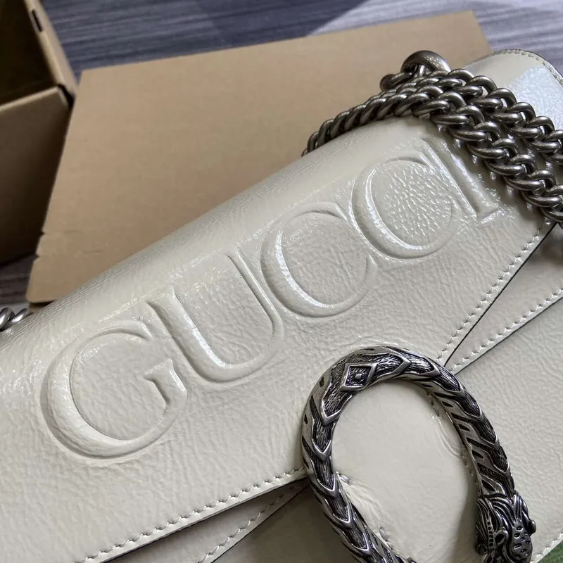 Gucci 795005 GG Dionysus malá kabelka přes rameno Světle šedá lakovaná kůže s logem