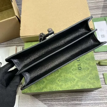 Gucci 795005 GG Dionysus malá kabelka přes rameno Černá lakovaná kůže s logem