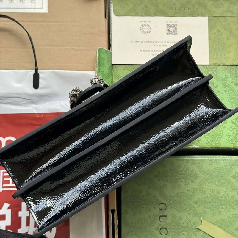 Gucci 795005 GG Dionysus malá ramenní taška černá lakovaná kůže