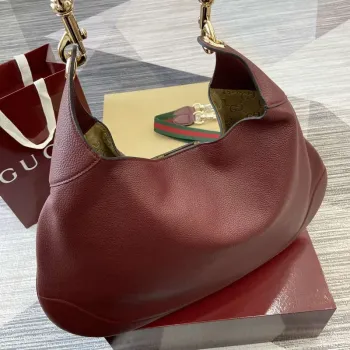 Gucci 815924 Gucci B Střední Kabelka přes rameno Vínově červená