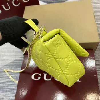 Gucci 806017 GG Milano Mini Top Handle Bag smaragdově zelená GG nadýchaná kůže