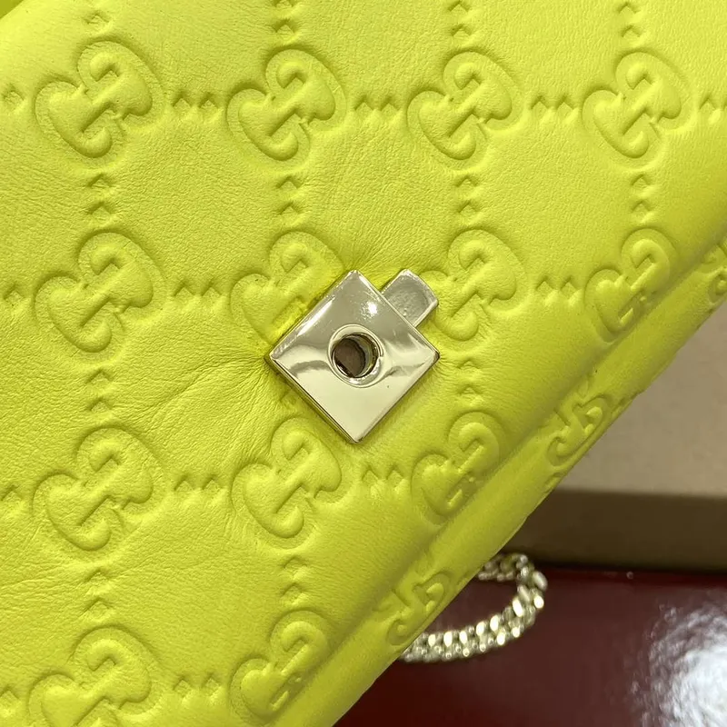 Gucci 806017 GG Milano Mini Top Handle Bag smaragdově zelená GG nadýchaná kůže