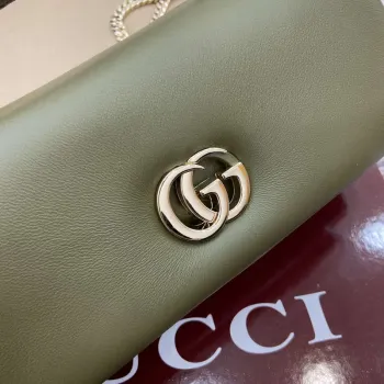 Gucci 806017 GG Milano Mini Top Handle Bag Zelená nadýchaná kůže