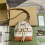 Gucci 777166 Kabelka přes rameno s potiskem Gucci Světle hnědé kožené detaily