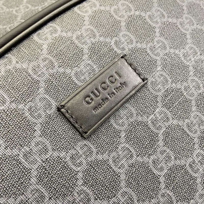 Gucci 771158 GG Supreme plátěný batoh černý