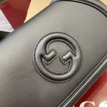 Gucci 815714 Gucci Blondie Malá kabelka s horním uchem Černá hladká kůže