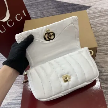 Gucci 806017 GG Milano Mini Top Handle Bag Bílá nadýchaná prošívaná kůže