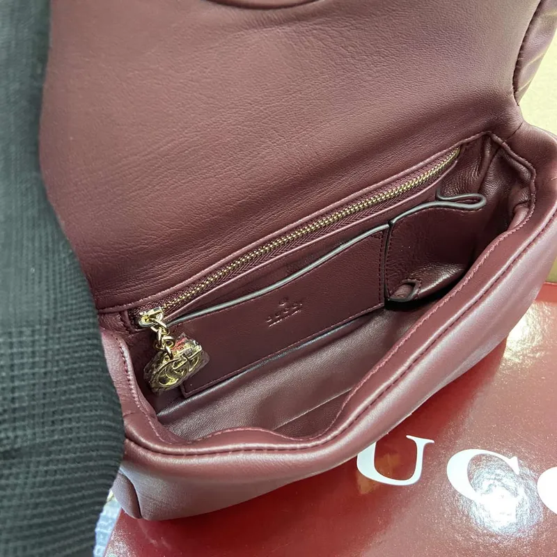 Gucci 806017 GG Milano Mini Top Handle Bag červená nadýchaná kůže