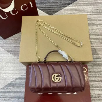 Gucci 806017 GG Milano Mini Top Handle Bag červená nadýchaná prošívaná kůže