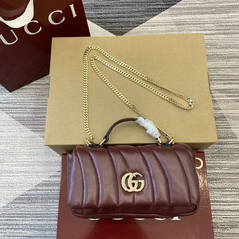 Gucci 806017 GG Milano Mini Top Handle Bag červená nadýchaná prošívaná kůže