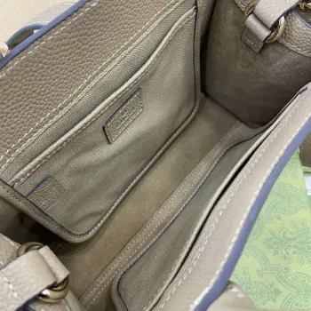 Gucci 795349 Malá taška přes rameno s uzávěrem na háček béžová