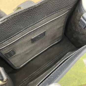 Gucci 795349 Malá taška přes rameno s uzávěrem na háček černá