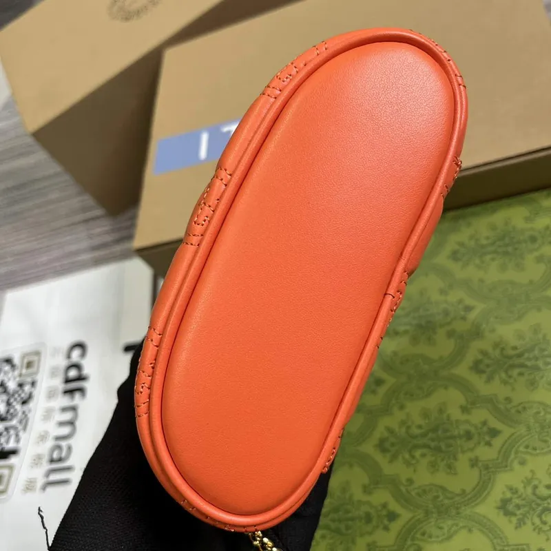 Gucci 723770 GG Matelasse Mini Taška s Uchem Oranžová
