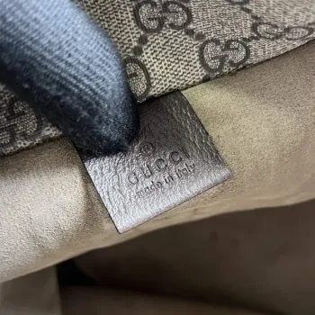 Gucci 763103 Gucci Jackie 1961 Malá ramenní taška Béžová a ebenová GG Supreme