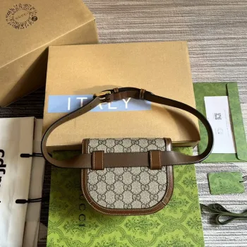 Gucci 760198 Gucci Horsebit 1955 Kulatý páskový batoh Béžový a hnědý