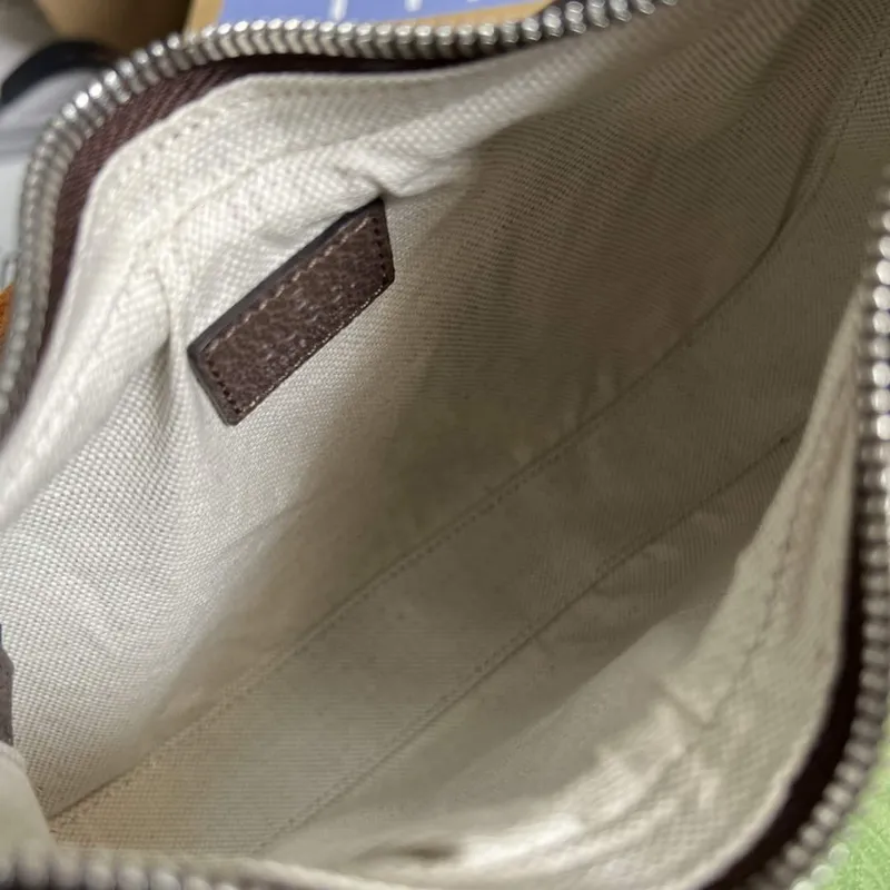 Gucci 699409 Gucci Attache Malá Kabelka přes Rameno Béžová a Hnědá