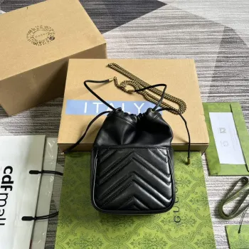 Gucci 746433 GG Marmont Mini Bucket Bag Černá