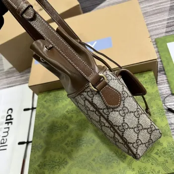 Gucci 746303 GG Mini Bucket Bag s propleteným G béžová a hnědá