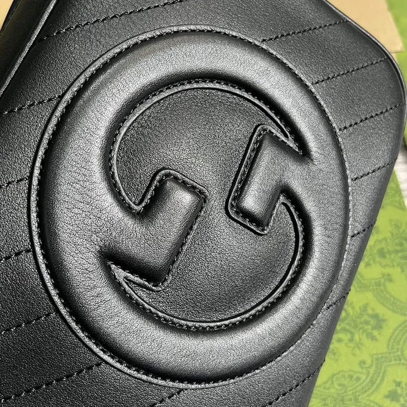 Gucci 742360 Gucci Blondie malá kabelka přes rameno černá kůže