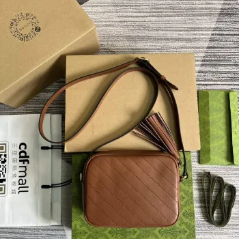 Gucci 742360 Gucci Blondie malá kabelka přes rameno Cuir kůže