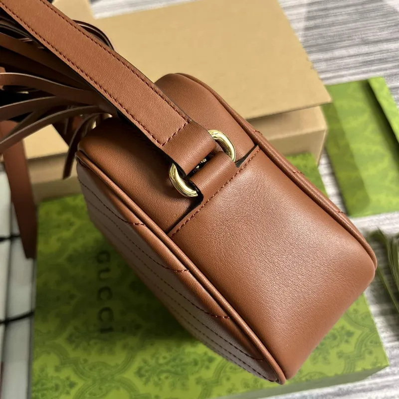 Gucci 742360 Gucci Blondie malá kabelka přes rameno Cuir kůže