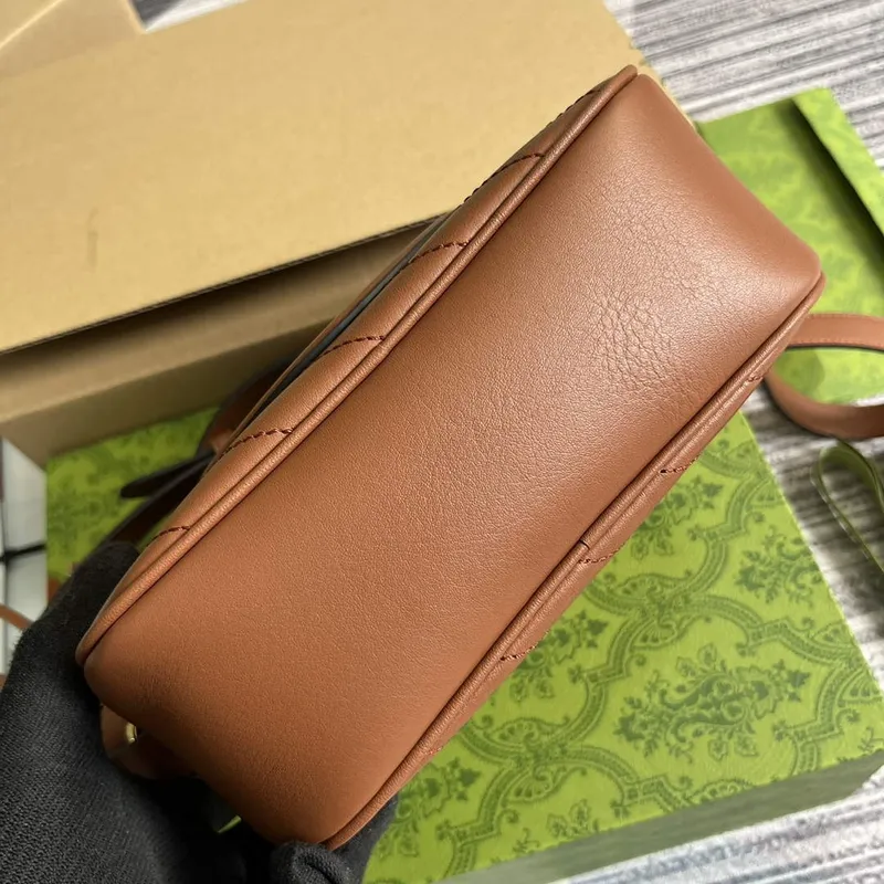 Gucci 742360 Gucci Blondie malá kabelka přes rameno Cuir kůže