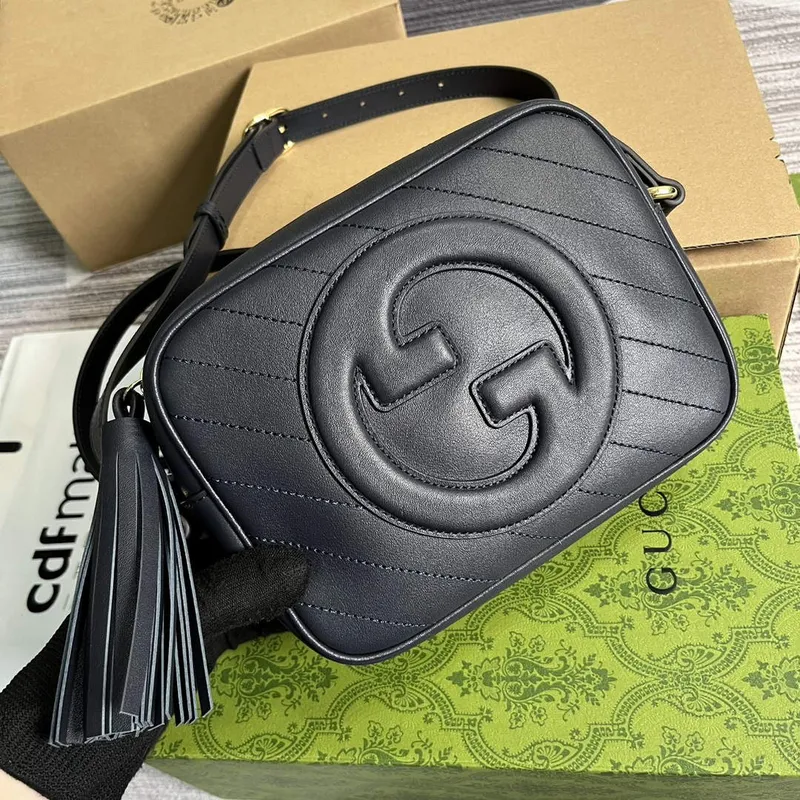 Gucci 742360 Gucci Blondie malá kabelka přes rameno námořnická modrá kůže