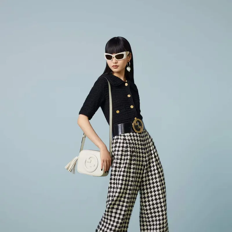 Gucci 742360 Gucci Blondie malá kabelka přes rameno Bílá kůže